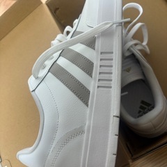 ADIDAS IH8074 新古品 28.5 ホワイトの画像