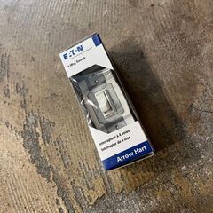 【RCCｶﾝﾊﾟﾆｰ・アメリカン4路スイッチ】未使用品（取りに来...