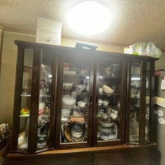 大容量食器棚の画像