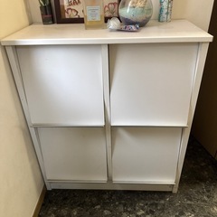 収納家具