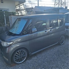 ダイハツ　タントカスタム