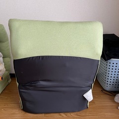 ニトリ　つながるハイバックポケットコイル座椅子(ロダトール YGR) グリーン系の画像