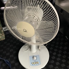 扇風機　2012年製