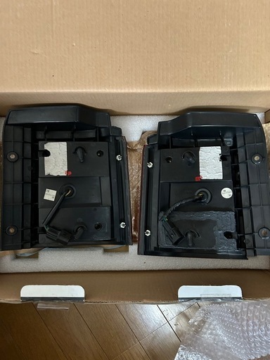 デリカD5LEDテール