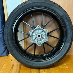 KTM EXCに使用マルケジーニ リア用17×4.5Jキャストホイール