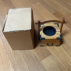 古い灰皿
