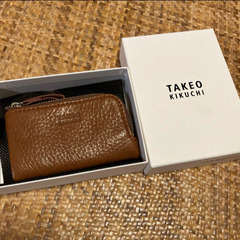 タケオキクチ　新品箱入り　小銭入れ付 4連キーケース コインケースの画像