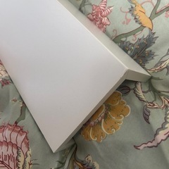 IKEA モッスランダ　飾り棚　美品の画像