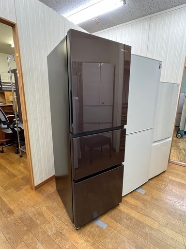 売れ筋3ドア!! Hisense 2021年 282L HR-G2801BR ガラスパネル
