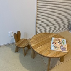 キッズ　テーブル　イス