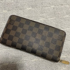 ルイヴィトン ダミエ ラウンドファスナー　長財布
