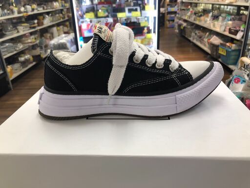 【ジャングルジャングル石津店】Maison MIHARA YASUHIRO メゾンミハラヤスヒロ スニーカー "YUCCA" OG Sole Canvas Low-top Sneaker B12FW702 38サイズ ブラック 堺市 石津