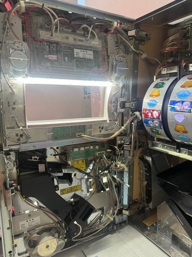 ストライクウィッチーズ VX 不要機付き 実機 パチスロ