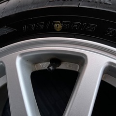 日産純正！！185/65R15の画像
