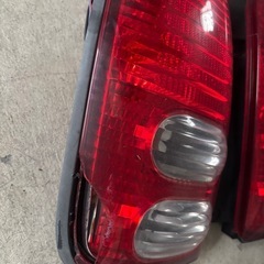 L700ミラジーノテールランプ右の画像
