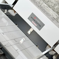 デューロデックス「200-DX」手動式パーソナル断裁機の画像