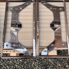 ナンバーフレームスズキ純正2枚セット