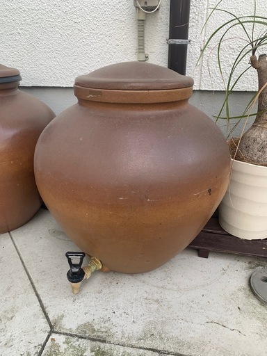 未使用　焼酎保管用壺　コック付き