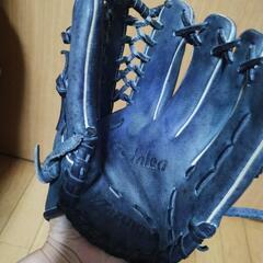 お値下げ！少年野球用 MIZUNO グローブ 紺色 の画像