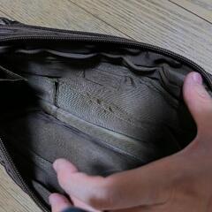 【値下】猫柄たっぷり収納ポーチの画像