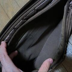 【値下】猫柄たっぷり収納ポーチの画像