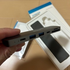 USB-C ハブ 超美品 Anker 7in2 macBook ポートの画像