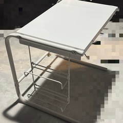 【美品】ニトリ レンジ上ラック　の画像