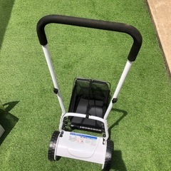 手動芝刈機