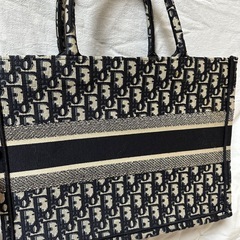 DIOR ブックトートの画像