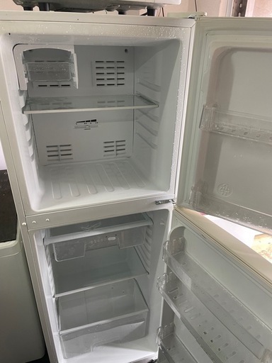 北九州市内配送無料　保証付き ユーイング 228L 2ドアノンフロン冷蔵庫 オリジナル ホワイト ER-F23UH
