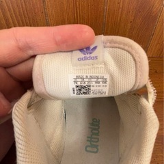 adidas スニーカー　キッズ　女の子　14センチの画像
