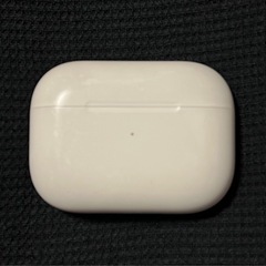 箱付きAirPods Pro