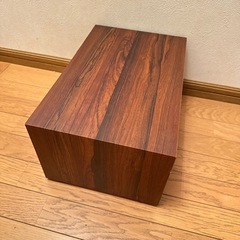 高級感のある木製小物入れ／一部カケありの画像