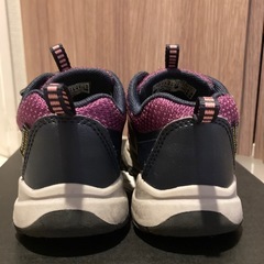 【美品】KEEN  防水スニーカー　17の画像