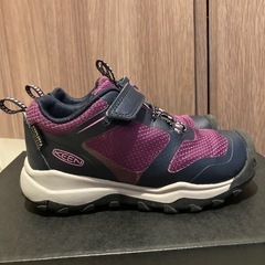 【美品】KEEN  防水スニーカー　17の画像