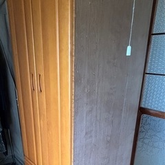 洋服ダンス3段収納チェスト付きの画像