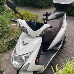 ヤマハ　シグナスX　3型　
　。