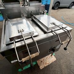 maruzen】マルゼン 餃子焼き器 LPガス用 型式不明 2口コンロ 台付き 水