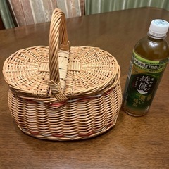 可愛い手編みカゴバッグ