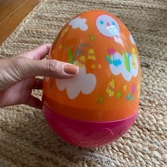 かわいい赤ちゃんの鳴るおもちゃ　ラトルボール　の画像