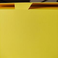 marc jacob の箱と紙袋の画像