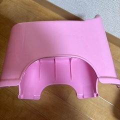 キティちゃん踏み台の画像