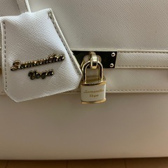 Samantha Vega  の画像