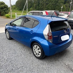 TOYOTA アクア　グレードSの画像