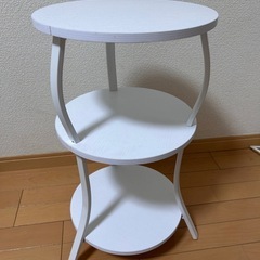 サイドテーブル