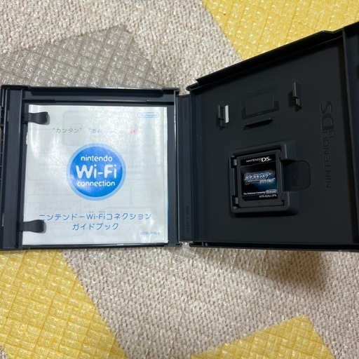 ニンテンドー3DS LL リミテッドパック　オレンジ×ブラック　カセット2点付き