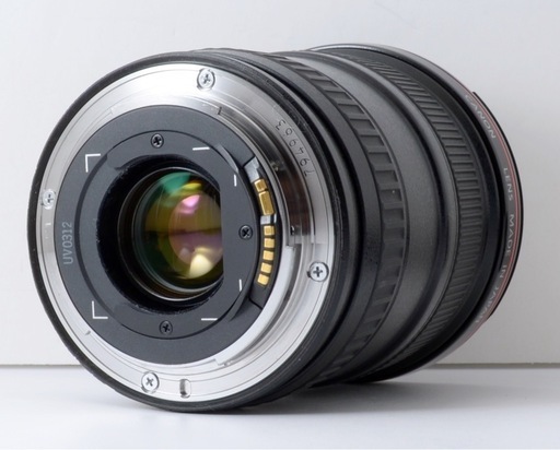 美品！Canon EF 17-40mm F4 L USM●超高画素●高速AF  1ヶ月動作補償あり！ 安心のゆうパック代引き発送！ 送料、代引き手数料無料！