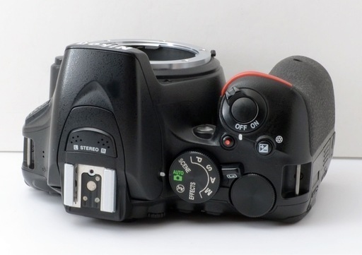 ビギナーに！Nikon D5500★Wi-Fi内蔵★すぐ使える★純正レンズキット  1ヶ月動作補償あり！ 安心のゆうパック代引き発送！