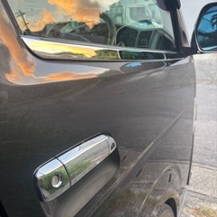 ハイエース新品ドアメッキカバー　の画像