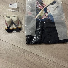 ベビー　袴ロンパースと靴下のセット　50-70サイズ